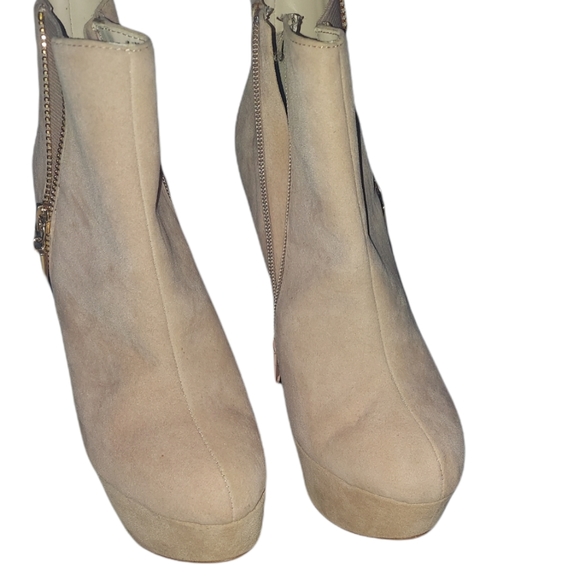Rouge heels NWOT 425 - Picture 2 of 11